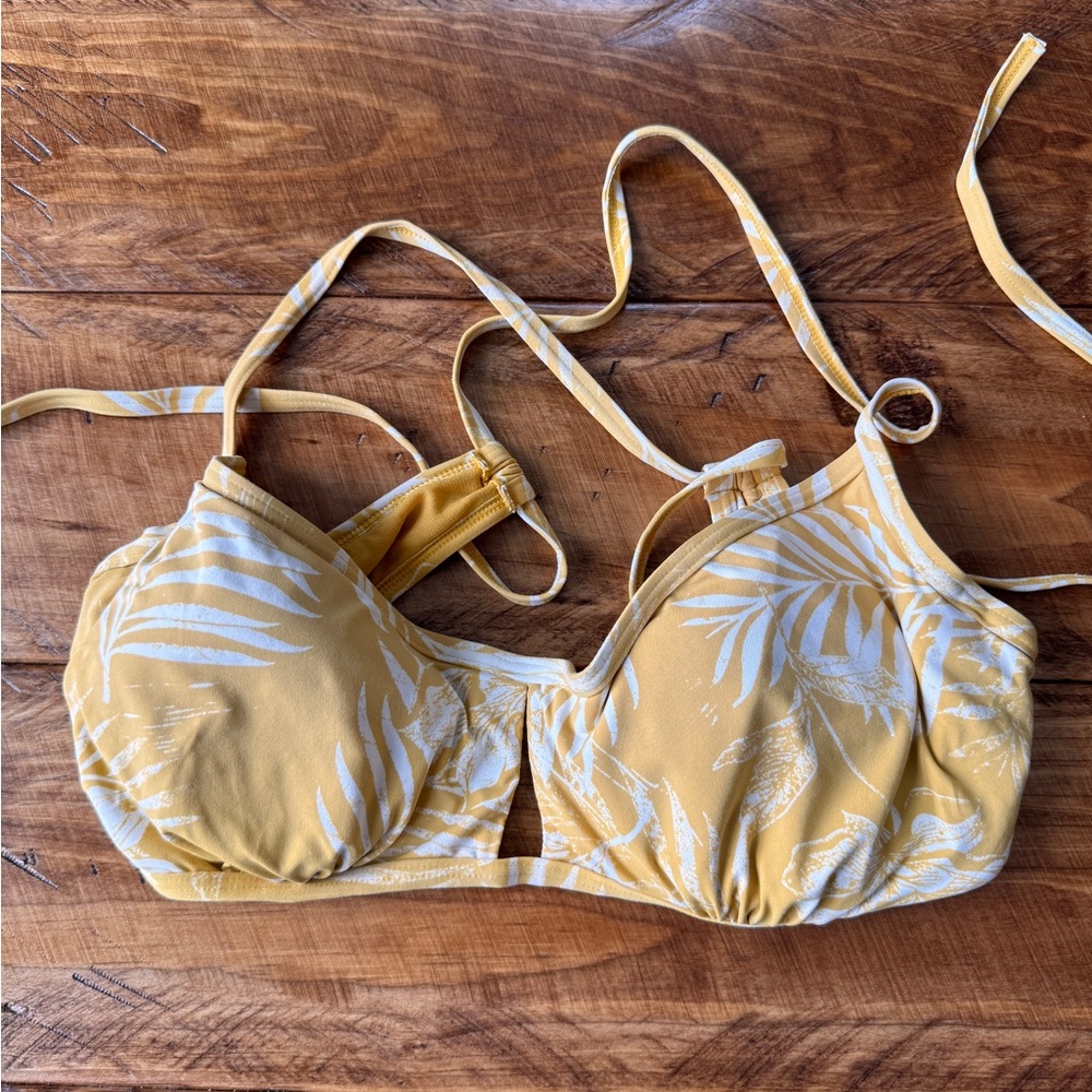 Roxy Swim Top Size M Yellow Floral Print GUC Tie Cross Back